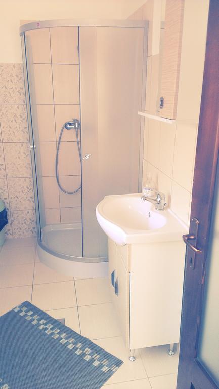 Csatári Pensiune Praid Habitación foto