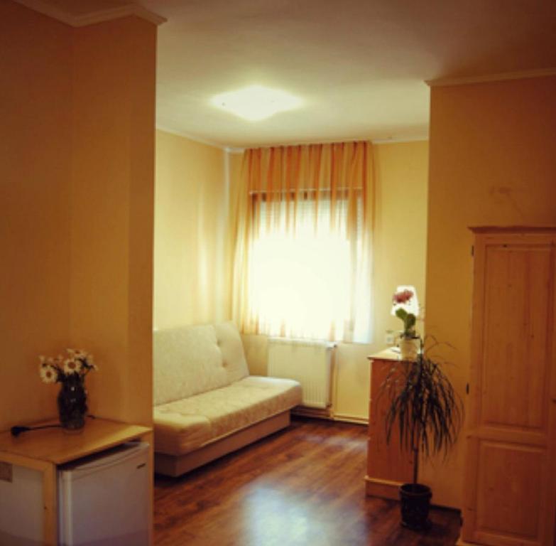Csatári Pensiune Praid Exterior foto